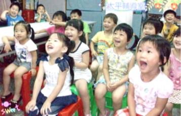 Teacher gathering group photo